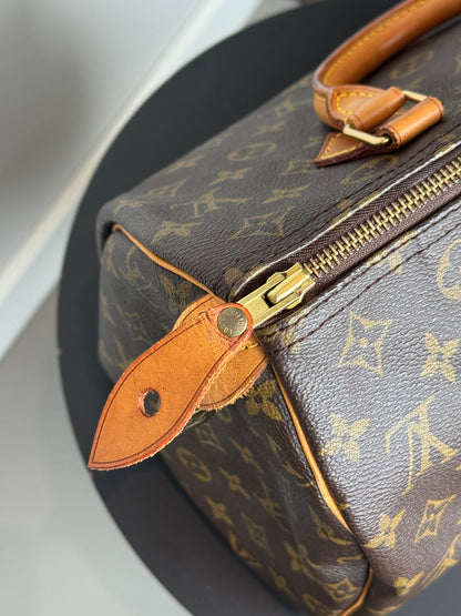 LOUIS VUITTON SPEEDY 30