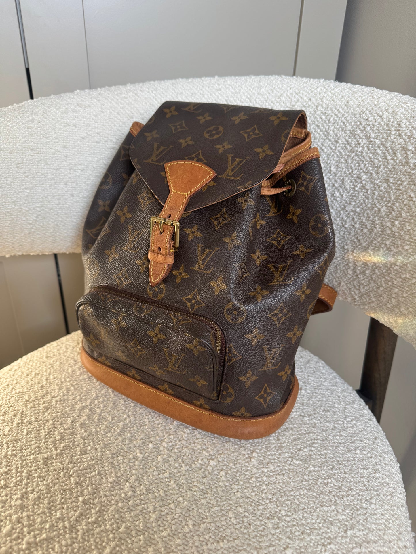 LOUIS VUITTON MONTSOURIS MM